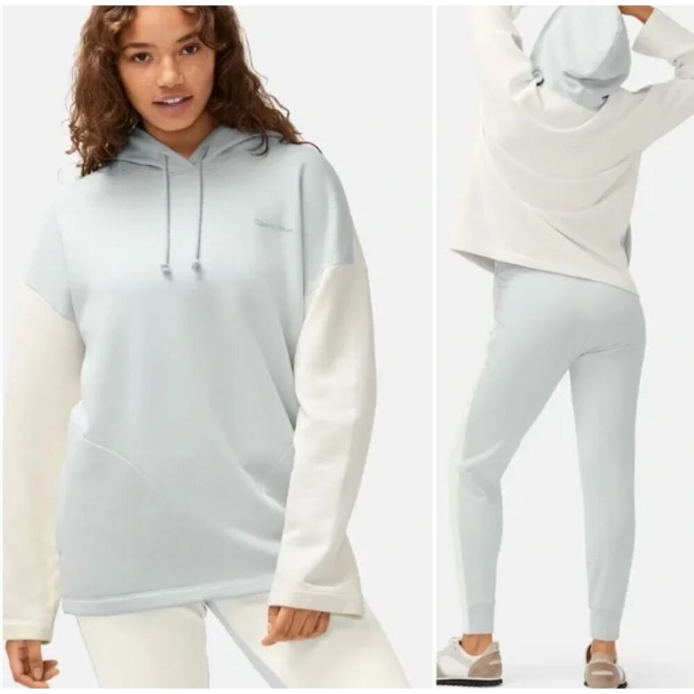 NWT Outdoor‎ Voices Soft Cotton Oversized Hoodie in Dove/Bone